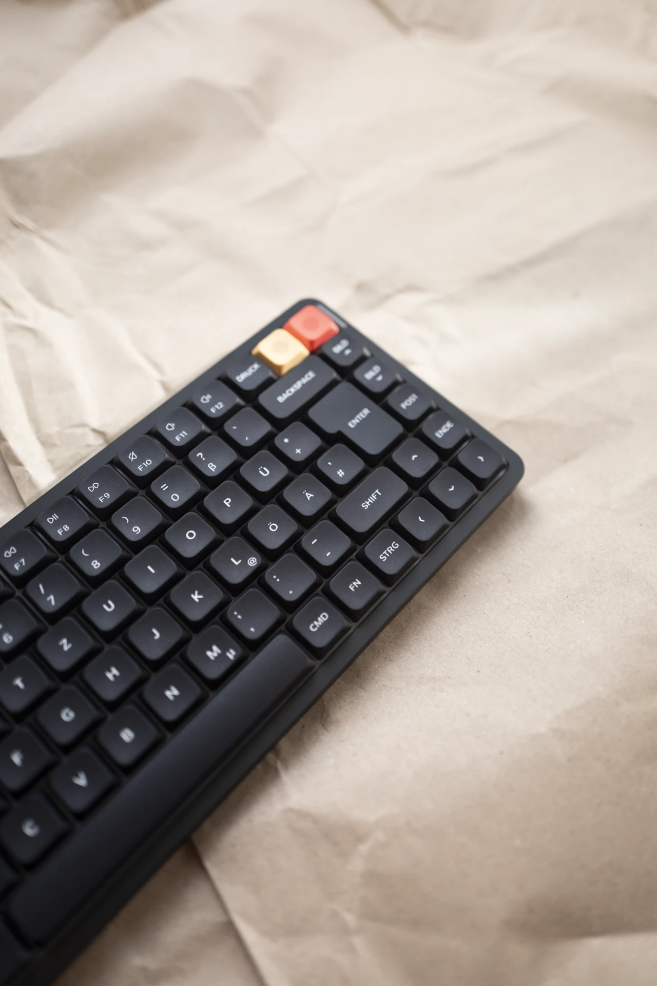 Nuphy Air75 V3 (ISO-DE) Black Blush Nano | CandyKeys